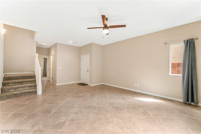 Foto del edificio - 10749 Cather Ave