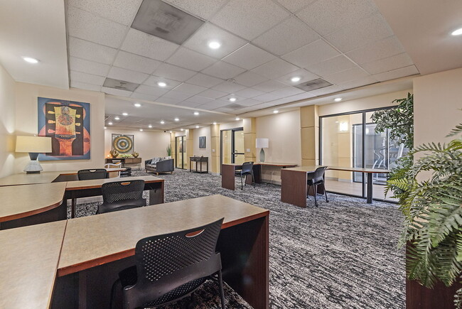 Building Photo - Avondale at Warner Center