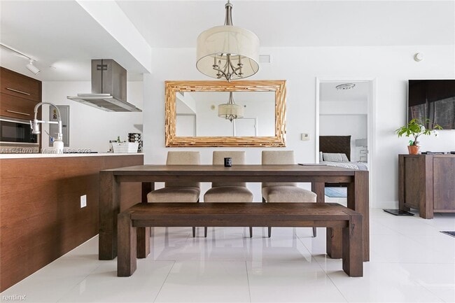 Building Photo - 2 br, 2 bath House - 495 Brickell Ave