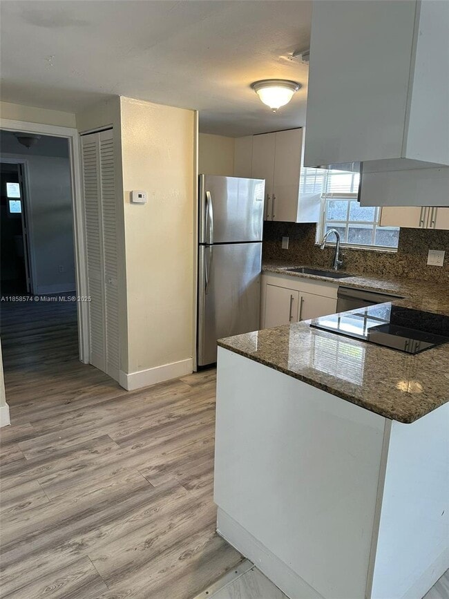 Foto del edificio - 2135 Taylor St