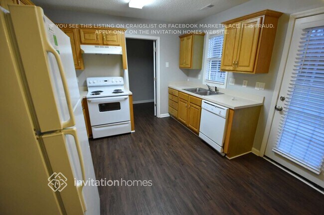 Building Photo - 507 Meadowbrook Dr