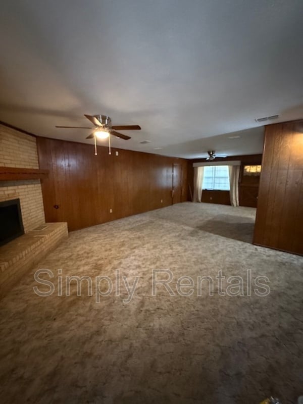 Foto del edificio - 2606 Chapel Rd