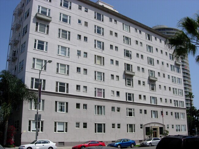 West elevación de Atlantic Avenue - Artaban