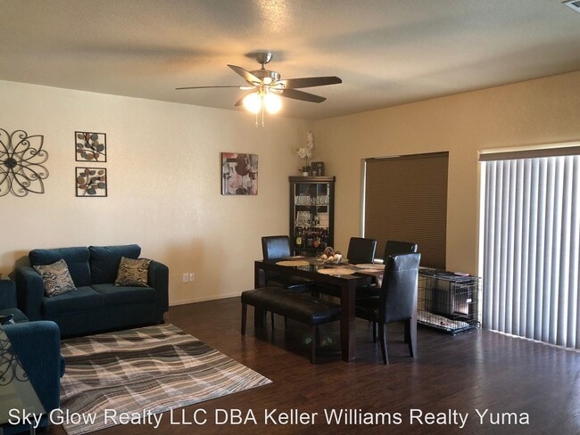 Building Photo - 4 br, 2 bath House - 4084 S. Sunflower Dr.
