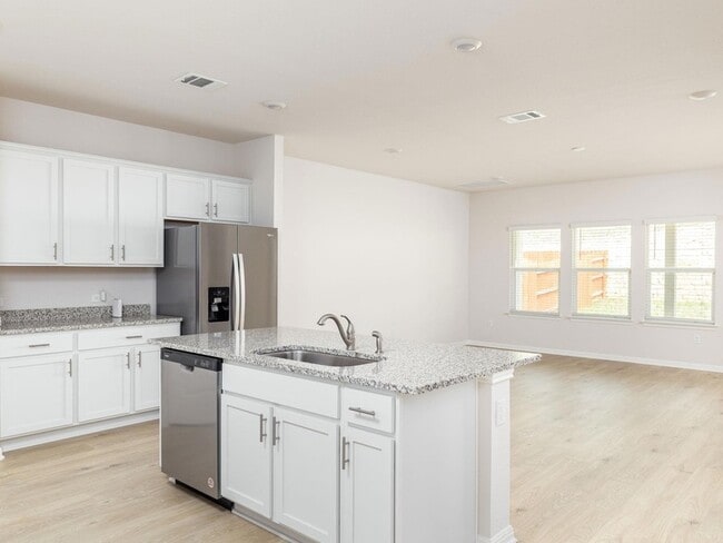 Building Photo - 2704 Indian Clover Trl
