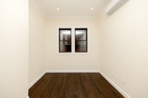 Foto del edificio - 108 Bedford Ave