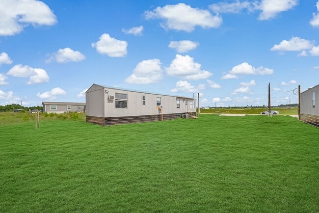 Building Photo - 349 Denson Reed Rd