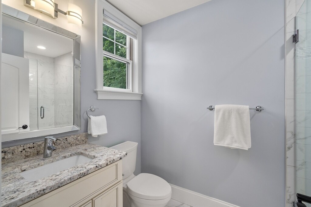 Foto principal - 204 Homer St