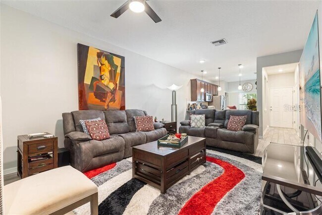 Foto del edificio - 1117 Hillhurst Dr