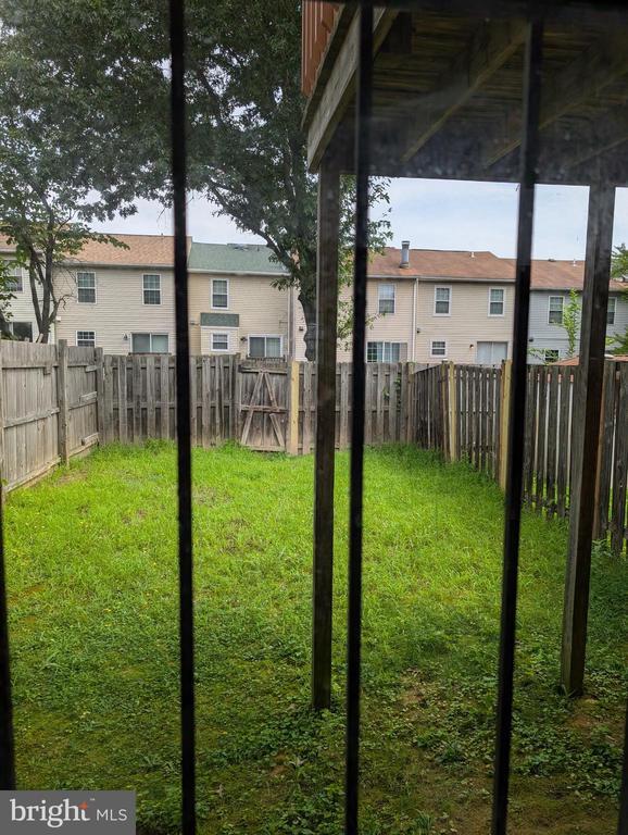Building Photo - 10728 Castleton Way