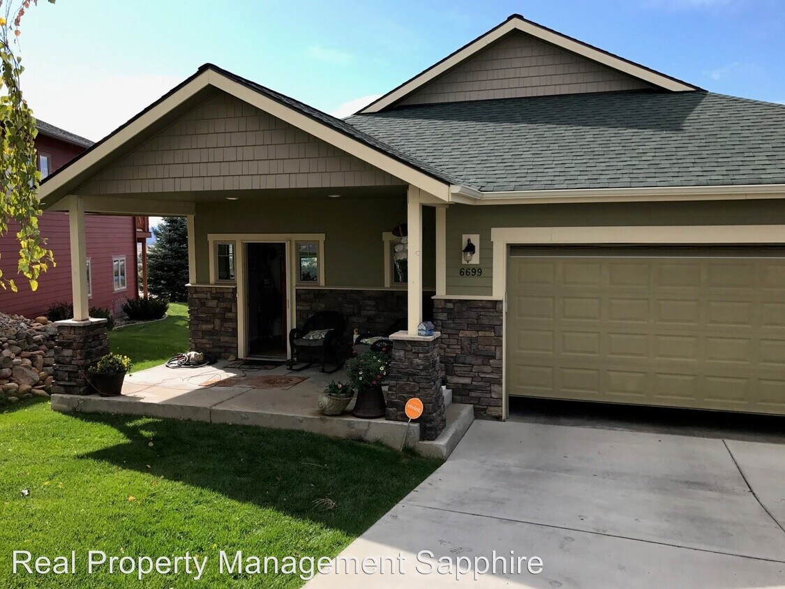 Foto principal - 6699 Macarthur Dr