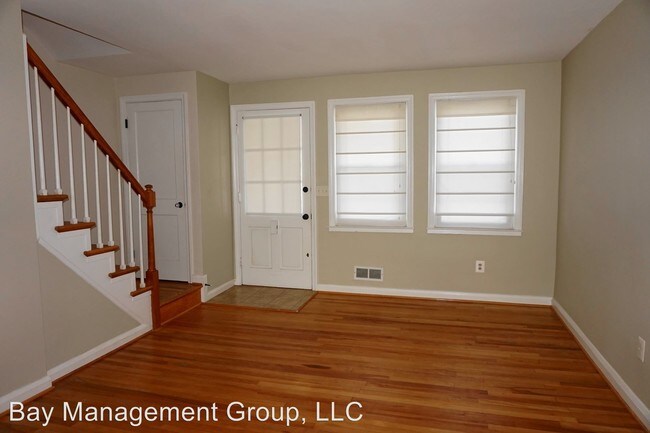 Building Photo - 2 br, 1.5 bath House - 8329 Ridgely Oak Road
