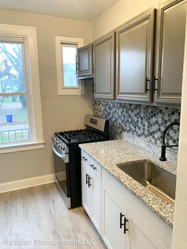Foto del edificio - 2 br, 1 bath House - 5324 Maple Ave