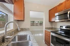 Foto del edificio - 204 NE 10th Ave