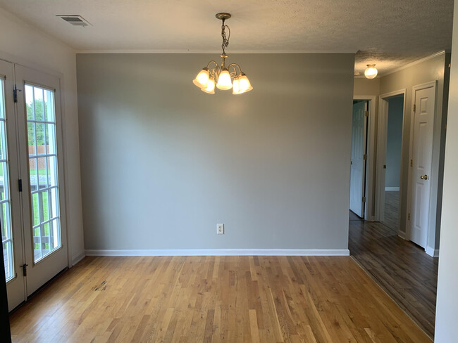 Building Photo - 151 Alkire Ct