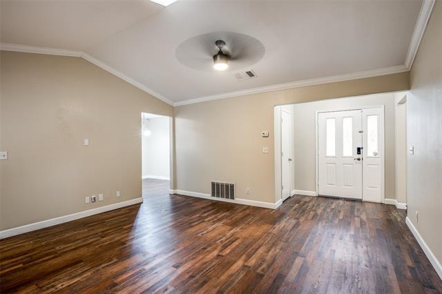 Foto del edificio - 5816 Stone Meadow Ln