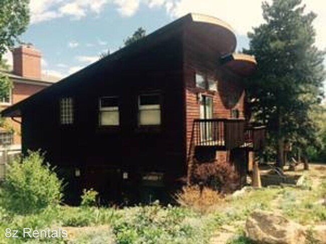 Building Photo - 4 br, 3.5 bath House - 954 7th Street