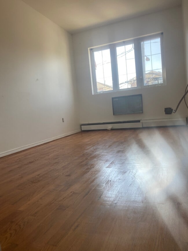 Building Photo - 15533 78th St