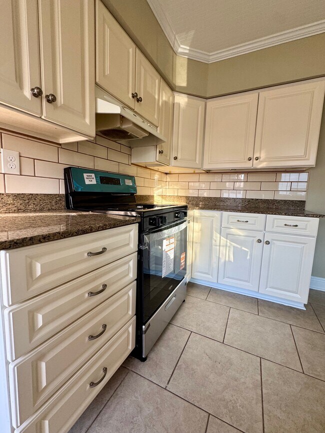 Foto del edificio - 1822 Homer St