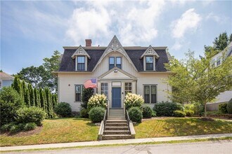 Building Photo - 29 Champlin St