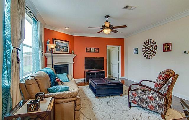 Foto del edificio - 557 Mobley Way