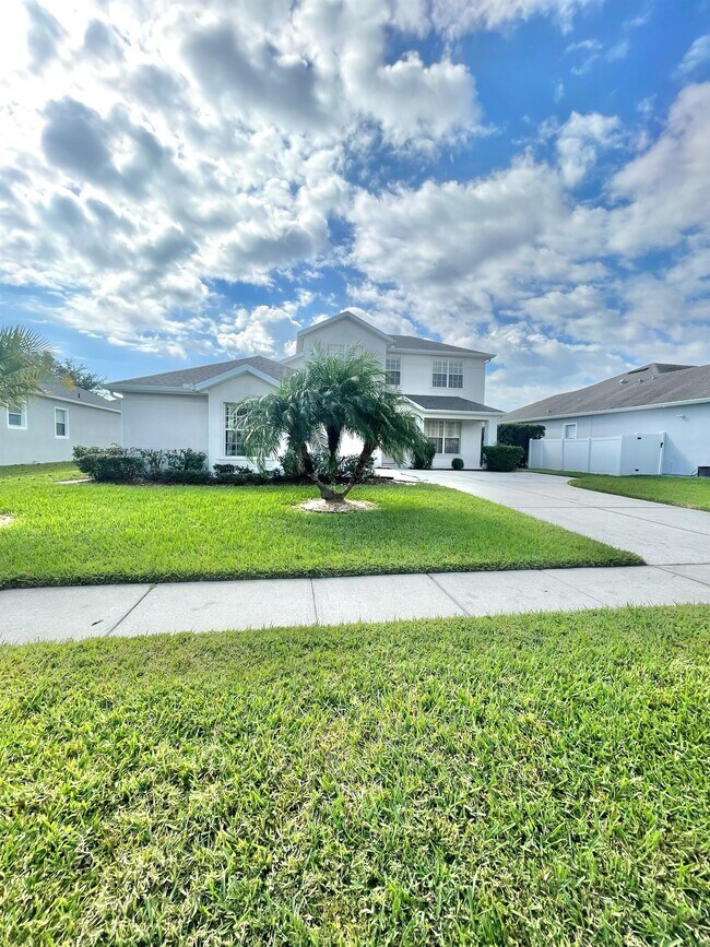 Photo - 2370 Hinsdale Dr House