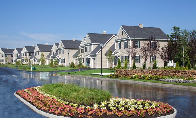 Emerald Place at Lake Whalom Apartments Lunenburg, MA