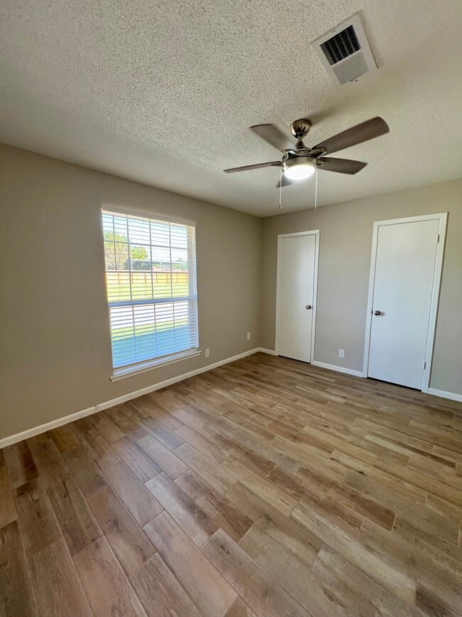 Foto del edificio - 504 S 28th St