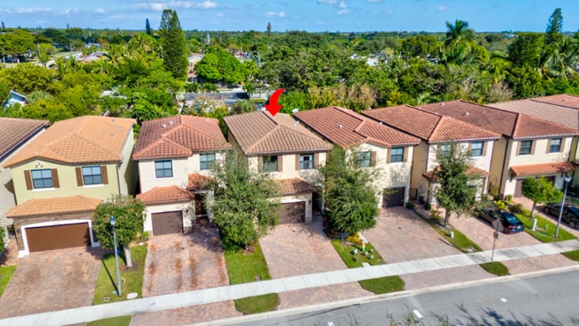 Photo - 4729 NW 59th St House