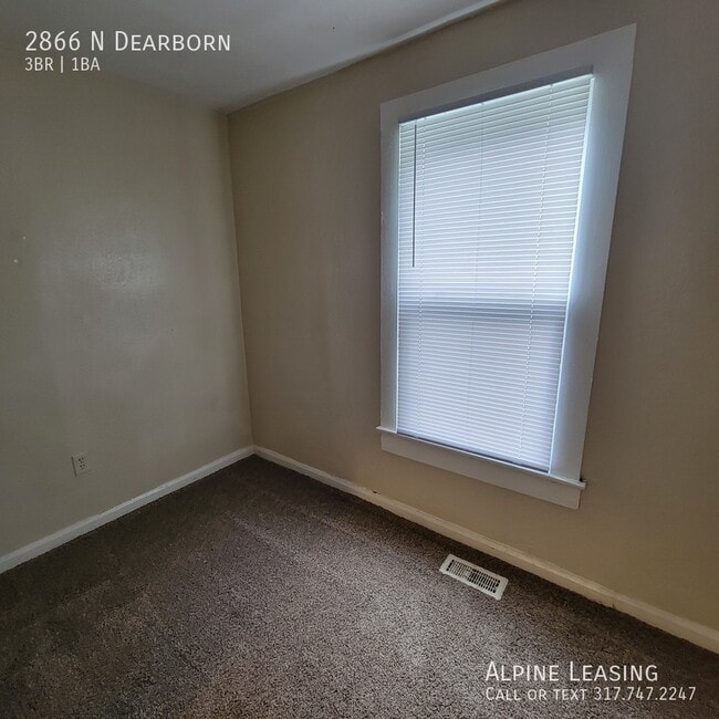 Building Photo - 2866 N Dearborn-