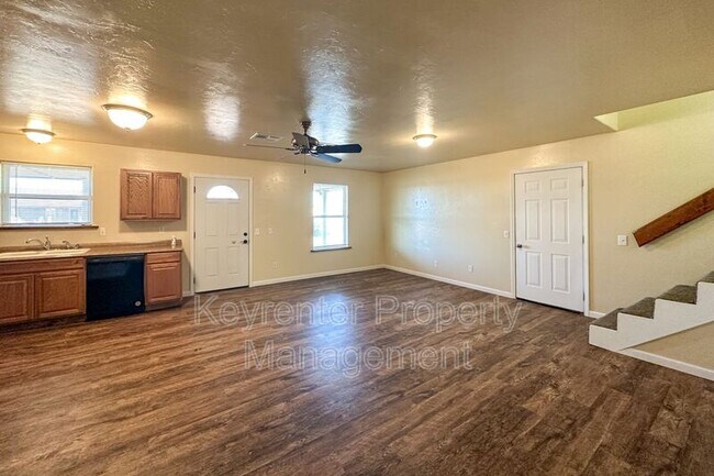 Building Photo - 2700 Cobalt Ct NW