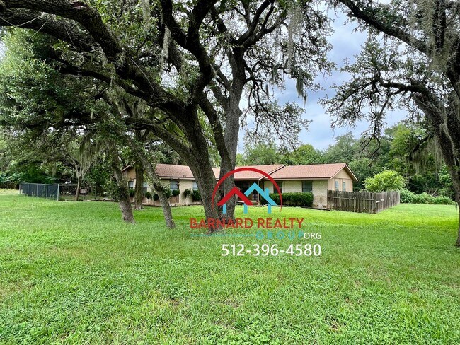 Building Photo - 110 Whitetail Dr