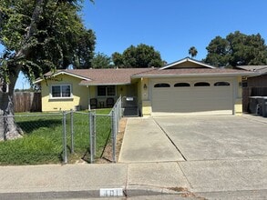 Building Photo - 401 Klamath Dr