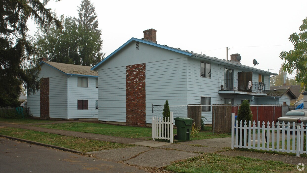 Primary Photo - 1132-1148 6th St NW