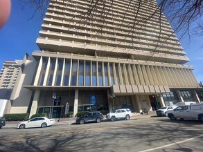 Building Photo - 100 N Arlington Ave