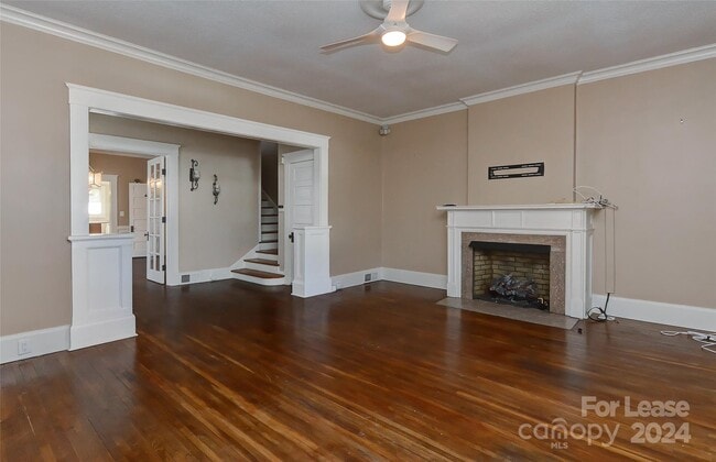 Building Photo - 807-809 W Franklin St