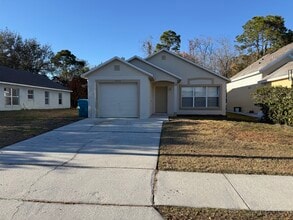 Building Photo - 4989 Vista Lago Dr