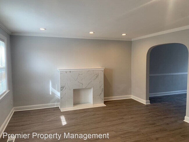 Foto del edificio - 4 br, 1.5 bath House - 3 S. Bernice Avenue
