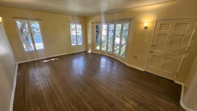 Building Photo - 6290 Commodore Sloat Dr