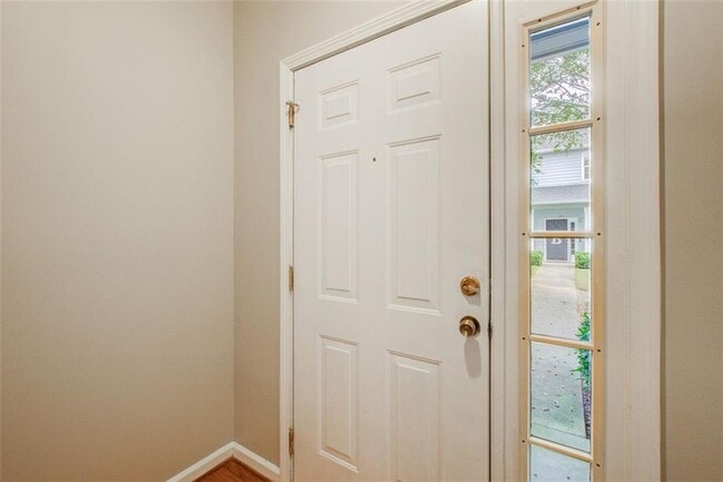 Building Photo - 1210 Vinings Forest Ct SE