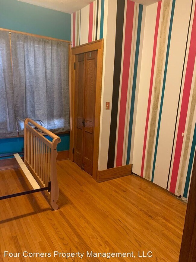 Foto del edificio - 2 br, 1.5 bath House - 1002 B Street