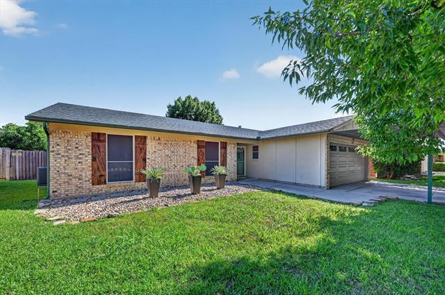 Foto del edificio - 6516 Meadowview Ln