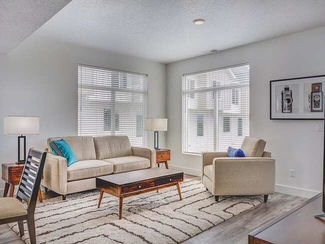 Spacious Living Room - Coventry Townhomes