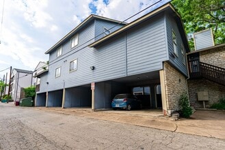 Building Photo - 3004 Speedway