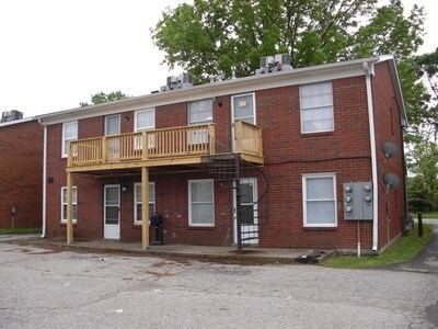 Foto del edificio - Newport Apartments