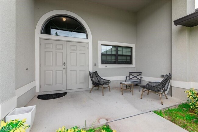 Foto del edificio - 1712 SW 13th St