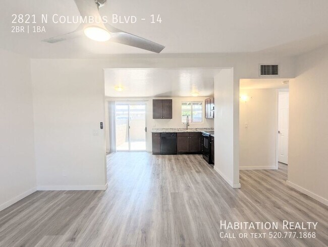 Building Photo - Renovated, 2Bed/1Bath w/ Enclosed Patio & ...