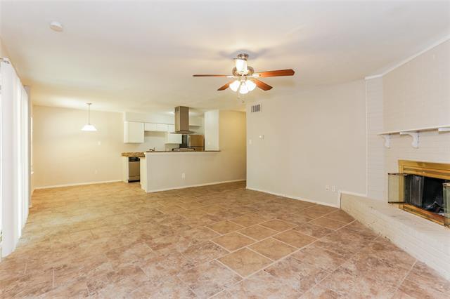 Building Photo - 817 Sandalwood Ln