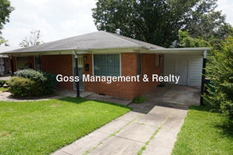 Primary Photo - 2302 Durwood Rd