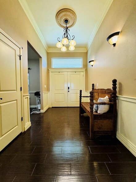 Building Photo - 243 Eagle View Road